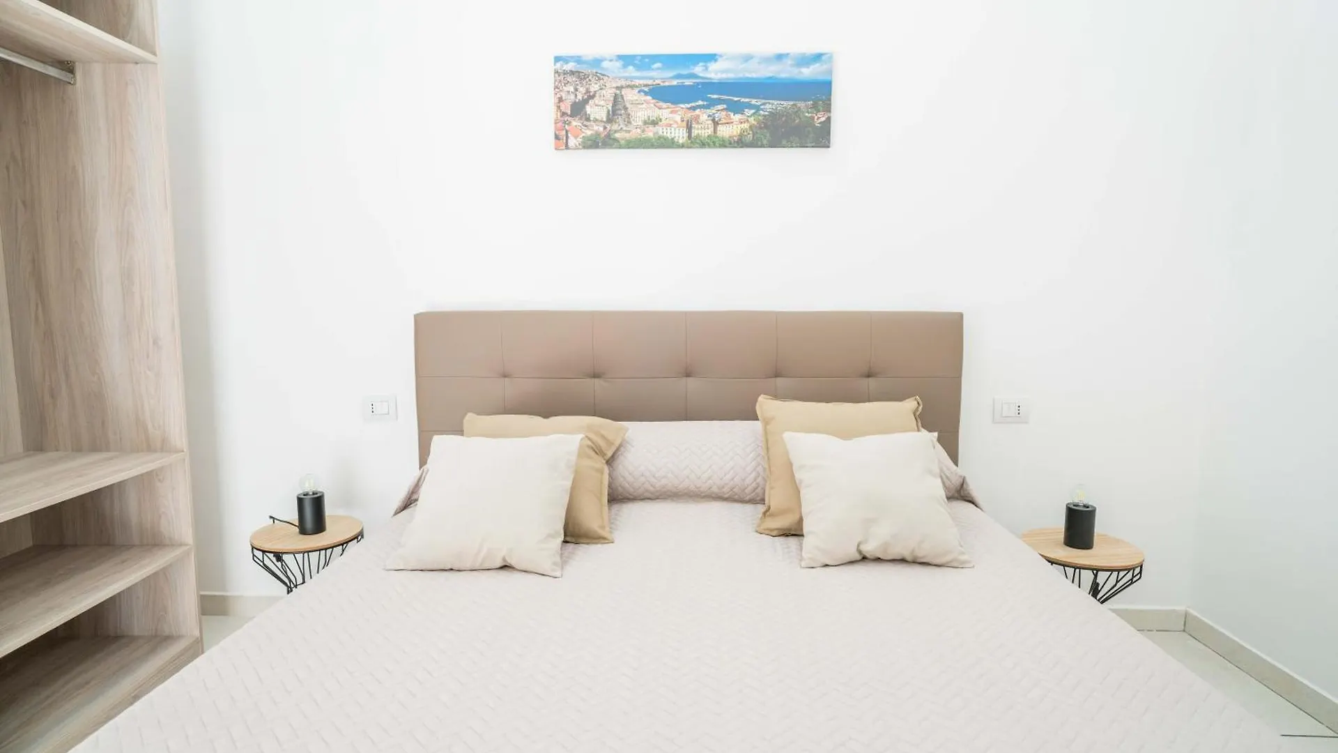 Apartment Ferienwohnung Penthouse Neapel